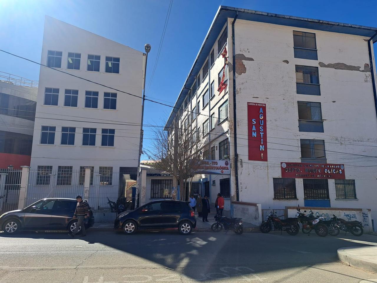 Frontis Facultad de Ciencias de la Salud