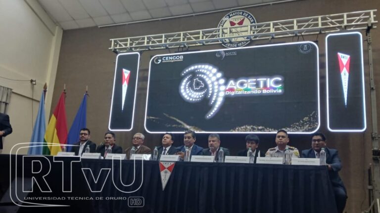 Agetic y la Universidad Técnica de Oruro entre otras universidades firman convenio para transformación digital
