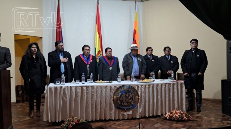 Carrera de Antropología de la UTO conmemora su XLII aniversario ratificando su aporte al estudio cultural del país