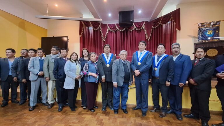Con miras a implementar la «Planta de Oxigeno» «Planta de Agua Destilada» «CIIDAR» y «Canchas de Wally», la Carrera de Industrial conmemora nuevo aniversario.