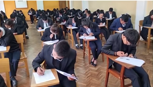 Concluye satisfactoriamente la entrega de becas estudiantiles en la UTO y se aguarda el informe final de la gestión 2026